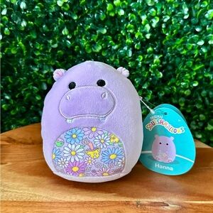 Hanna the Hippo with Floral Belly 5” Squishmallow